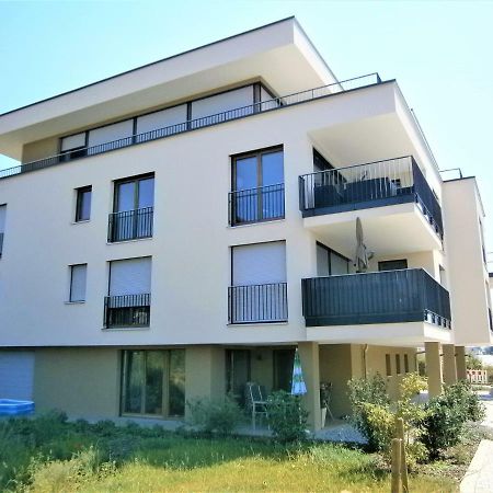 Bodensee Luxus Ferienwohnung Claudia 3 Friedrichshafen Bagian luar foto